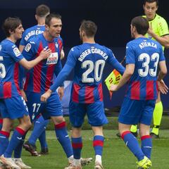 Kike García enciende la luz al final del túnel eibarrés