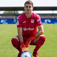 Iván Villar: “Vengo a trabajar y que sea el entrenador el que decida”