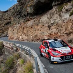 Iván Ares defiende su liderato del Nacional en Tenerife