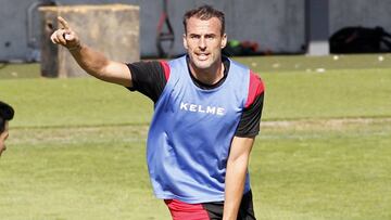 Amaya, durante una sesi&oacute;n de entrenamiento del Rayo Vallecano.