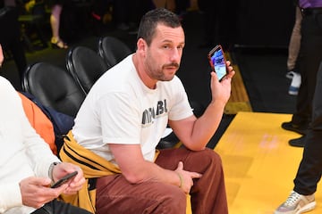 Adam Sandler seguidor de Los Angeles Lakers.