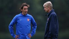 Pires keen to see Wenger return: "Football needs people like him"