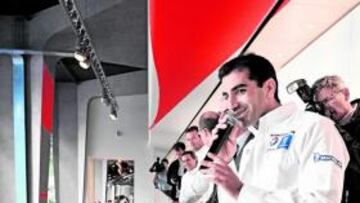 Gené, en la sede de Peugeot.