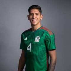 Edson Álvarez sería la sorpresa de México ante Polonia