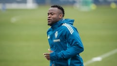 Agada, Bakis, Paul y Soberón se caen del carro de David Navarro