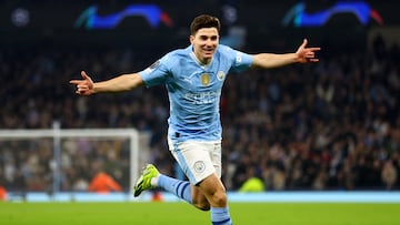 Soccer Football - Champions League - Round of 16 - Second Leg - Manchester City v FC Copenhagen - Etihad Stadium, Manchester, Britain - March 6, 2024 Manchester City's Julian Alvarez celebrates scoring their second goal REUTERS/Carl Recine