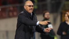 "Nunca he renunciado a algo, menos acá; nos haremos fuertes"