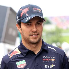 Checo Pérez: “Le di espacio suficiente a Russell”