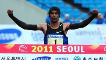 El fondista marroqu&iacute;, durante el marat&oacute;n de Se&uacute;l de 2011.