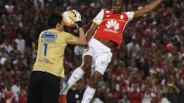 Yerri Mina, una de las figuras de Santa Fe en el semestre, tanto en Liga, Sudamericana, y Copa &Aacute;guila