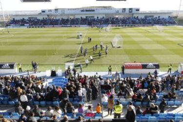 Muchos aficionados presenciaron el entrenamiento.