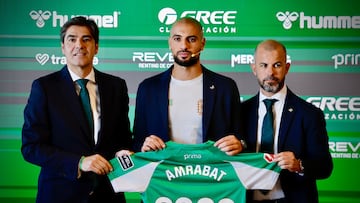 Amrabat, en su presentación.