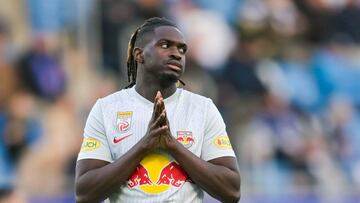 SOCCER - BL, Linz vs RBS LINZ,AUSTRIA,17.FEB.24 - SOCCER - ADMIRAL Bundesliga, FC Blau Weiss Linz vs Red Bull Salzburg. Image shows Oumar Mickael Solet Bomawoko RBS. PUBLICATIONxNOTxINxAUTxSUIxSWE GEPAxpictures/xChristianxMoser