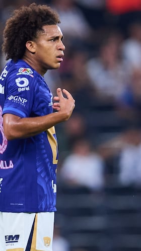Adalberto Carrasquilla of Pumas during the 13th round match between Monterrey and Pumas UNAM as part of the Liga BBVA MX, Torneo Apertura 2025 at BBVA Bancomer Stadium, on October 18, 2025 in Monterrey, Nuevo Leon, Mexico.
