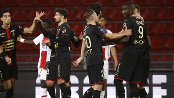 Soccer Football - Ligue 1 - Stade Rennes v Paris St Germain - Roazhon Park, Rennes, France - May 9, 2021 Stade Rennes&#039; Serhou Guirassy celebrates scoring their first goal with teammates REUTERS/Stephane Mahe