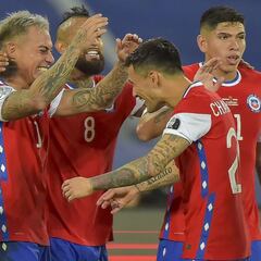 Bravo, Vidal y Messi: las postales del debut de la Roja