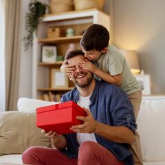 Why is Father’s Day celebrated on June 15 in the United States?