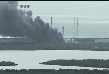 Explota un cohete espacial en Cabo Ca?averal