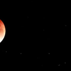 How often does a Super Flower Blood Moon happen?