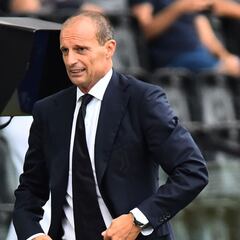 Allegri: "Le dije yo a Cristiano de empezar en el banquillo"