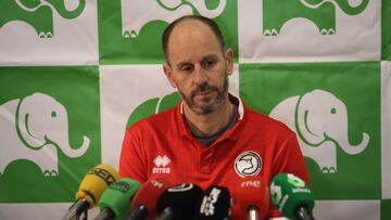 Jabi Luaces, en una comparecencia como técnico de Unionistas.