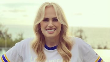 Rebel Wilson arrasa con un posado en ba?ador tras perder más de 30 kilos