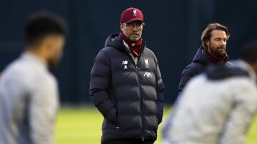 Klopp en el entrenamiento de ayer del Liverpool.