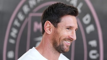 The night one legend recognized another before the world knew his name, all in front of the Lakers' mythical '24'.