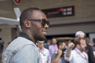 Bolt determined to pursue football dream