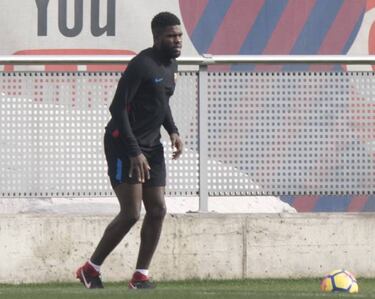 Barça medics plan platelet plasma treatment for Umtiti