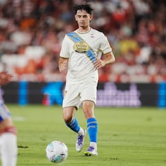 Charlie Patiño, de olvidado en el Depor a ganarse los galones: llevará el ‘6′