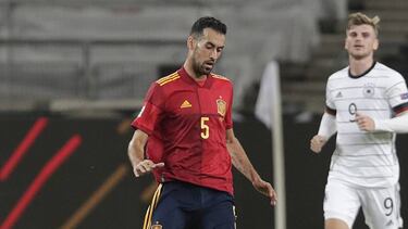 Lo más cómodo para Busquets era hacerse un Piqué