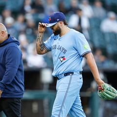 Blue Jays’ Manoah set to undergo season-ending surgery on elbow injury