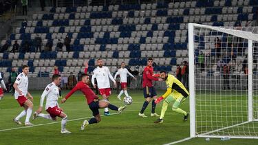 Ferran Torres marcó así uno de los goles de España en Georgia el pasado 28 de marzo.