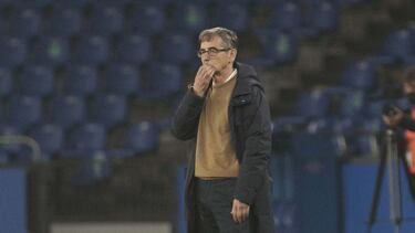 Crecen las dudas en el entorno del Deportivo sobre Fernando Vázquez