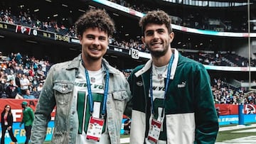 El seleccionado por Estados Unidos y jugador del Chelsea, Christian Pulisic, asisti&oacute; al partido de NFL entre Jets y Falcons en el Tottenham Hotspur Stadium.