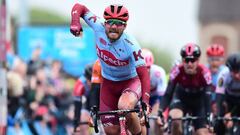 Rick Zabel celebra su victoria en el Tour de Yorkshire.