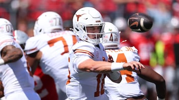 Texas QB Arch Manning received harsh criticism for his performance in his first game as QB1, but former Dallas Cowboys WR Dez Bryant came to his defense.