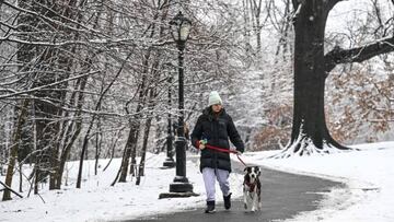La costa este de Estados Unidos se enfrenta a un nuevo sistema de tormentas este 4 de diciembre. Sigue las nevadas en tiempo real: Zonas afectadas.