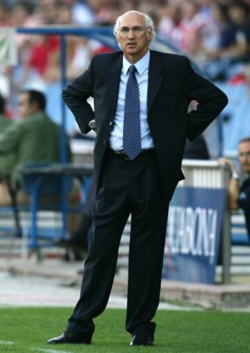 Carlos Bianchi fue entrenador del Atlético de Madrid en la temporada 2005/2006 durante 20 partidos y apenas logró 26 puntos.