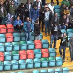 Los ultras del Salmantino a los jugadores de la Arandina: "jugadores, violadores"