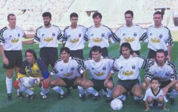 Una formación de Colo Colo 1995. Marcelo Ramírez con Puma, marca que utilizó toda su carrera. José Luis Sierra con Nike. Después ocuparía Adidas. Hugo Rubio con Lotto, los mismo de Zamorano.