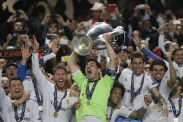 La Décima. El Real Madrid consiguió su décimo campeonato tras derrotar al Atlético de Madrid en la prórroga que se llegó tras un gol de Sergio Ramos en el minuto 93.