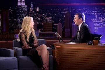 En 2015, la protagonista de Eyes wide shut apareci como invitada en The Tonight Show con Jimmy Fallon. En el programa la actriz nacida en Honolulu record para sorpresa del presentador que ambos tuvieron una cita, que acab tirando a mal.