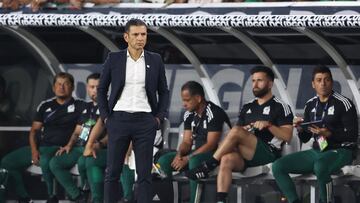 GLENDALE, ARIZONA - JUNE 29: Head coach Jaime Lozano of Mexico reacts during the first half of the Concacaf Gold Cup Group B match against the Haiti at State Farm Stadium on June 29, 2023 in Glendale, Arizona. Christian Petersen/Getty Images/AFP (Photo by Christian Petersen / GETTY IMAGES NORTH AMERICA / Getty Images via AFP)