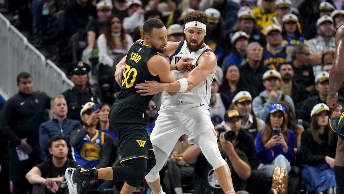 All Steph Curry wants for Christmas is Klay Thompson back - AS USA
