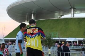 Fans en el Chivas vs América