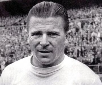 Un 17 de diciembre del 2006, a los 79 años fallece Ferenc Puskas, ídolo de Real Madrid y que jugó la final del Mundial de 1954 con Hungría.