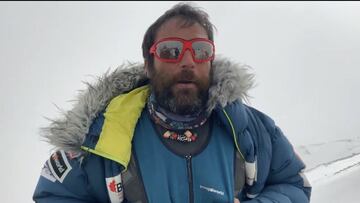 El monta&ntilde;ero vasco Alex Txikon, durante su expedici&oacute;n al Manaslu.