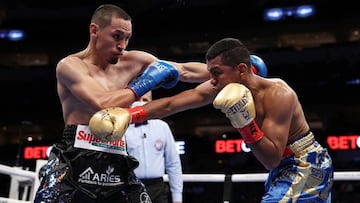 Juan Francisco &#039;Gallo&#039; Estrada vs Rom&aacute;n &#039;Chocolatito&#039; Gonz&aacute;lez durante su revancha.